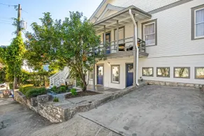 Charming downtown Austin 6 bedroom Mansion - Image 2
