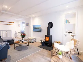 In a central St Ives location - Porthole Cottage - Image 2