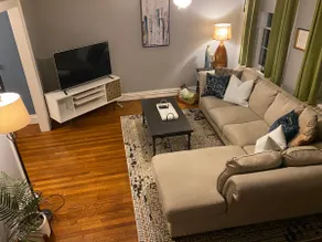 Charming 3 br 2 ba Carytown /Museum District /VMFA - Image 3