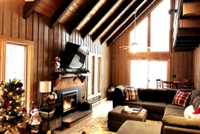Beautiful- Ski/Golf home, Hot tub, mins to MTN - Image 3