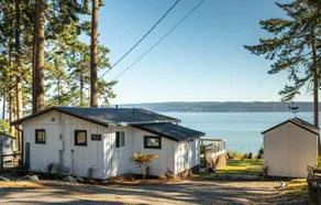Beach Access, High Bank - Robert’s Bluff Bungalow - Image 3