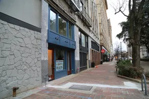 Renovated Historic 2nd Floor Loft in Heart of Downtown Birmingham - Image 4