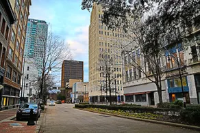 Renovated Historic 2nd Floor Loft in Heart of Downtown Birmingham - Image 2
