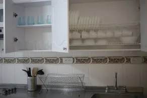 Clean & Convenient 3 Bedroom Apartment - SUBA - Image 5