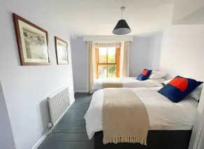 19th Century Fishermans Cottage with Sea Views - Image 3