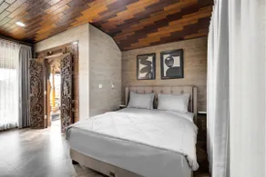 1BR Cozy Room w/ Netflix for Surfer In Kedungu - Image 2