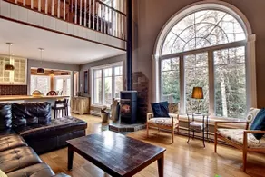 Chalet Lac Come – Hot tub, fireplace and skiing 1.5 hours from Montreal - Image 2
