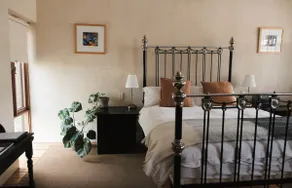 Wild Olive Cottage Clare Valley - Image 3