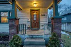 Historic Home Near Everything w/Gig internet & AC! - Image 4