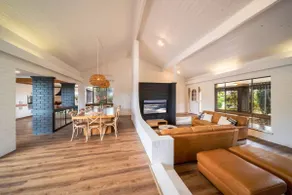 The Wave House - Image 3