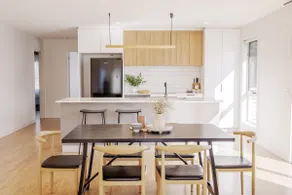 Cozy Home Close to Kingston Beach and Restaurants - Image 2