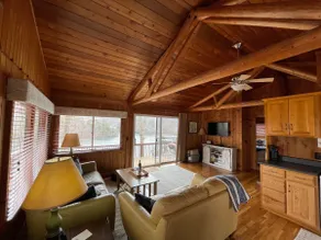 Cabin 2 at Cedar Key - Serene waterfront setting/No wake cove/Dog friendly! - Image 4