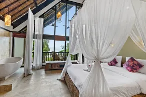 4BR• True Beachfront •Private Pool •Sunset Firepit - Image 2