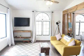 Red Fern Hotel - Eclectic Getaway 2 bedroom - Image 2
