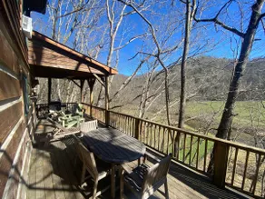 Cozy Log Cabin with amazing view - 3 BR, 3 Bath - Image 2