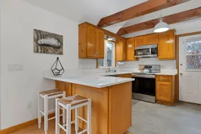 Newly Updated, 5 Mins to Beach, Ocean Side - Image 5