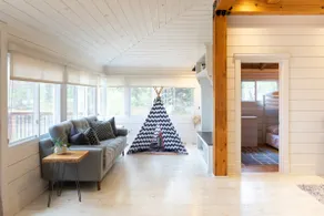 Island View Beach House - Image 5