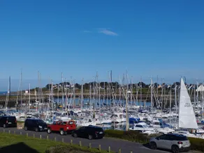 Exceptional harbor views - Image 2