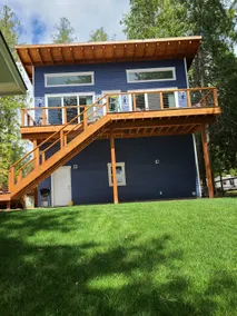 Waterfront Eagle's Nest Guest House - Image 5