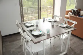 Two-bedroom apartment in a condominium to the north - Image 2