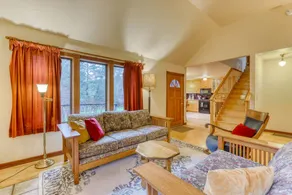 Custom Home in Sunny Fieldbrook - Image 3