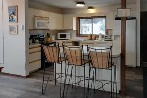 Camelback Condo - Premier Tranquility & Comfort - Image 4