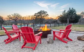 ★ Pool, HotTub- Cardinal Cottage, RoundTop/Brenham - Image 3