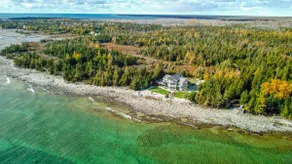 Tamarack by the Bay - Waterfront Cottage - Image 4