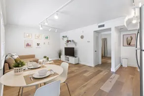 Charming Apartment near Las Olas Blvd - Image 4