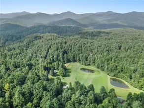 The Harpers Creek Rustic Lodge & Cabins Mountain Retreat- Sleeps  up to 24 - Image 3
