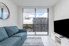 Cozy & Modern 1BR Perfect for Business or Leisure - Image 5
