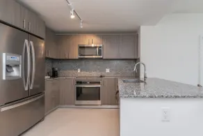 Cozy & Modern 1BR Perfect for Business or Leisure - Image 2