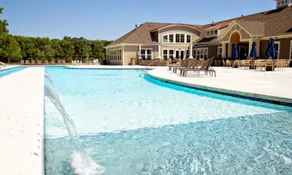Spectacular Accommodations! 4 bdr home , grill - Image 4