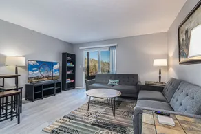 The ”Merlot” - Updated Condo - DISCOUNT 4+ nights! - Image 2