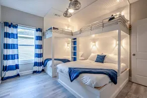 NEW HOME*STEPS TO BEACH*SLEEPS 22 PPL*PRIVATE POOL - Image 3