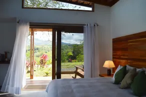 Luxury Villa Caoba- Private, Serene, Amazing Views and Starlink - Image 3