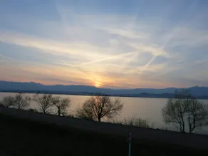 Entire studio room for rent on the shore of Lake Biwa [Biwako] - Image 5