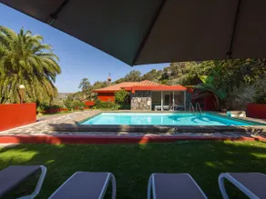 El Jardin de Santa Brígida with private pool, sauna & jacuzzi - Image 2