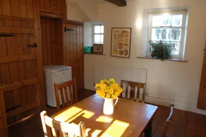 Charlotte's Cottage, quaint cottage for 6 people - Image 5