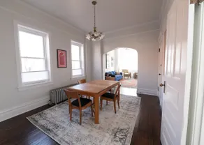 Hip 3 BR in Heart of Historic Wicker Park! - Image 5