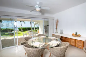 Las Villas-Spacious and comfortable oceanfront villa - Image 5