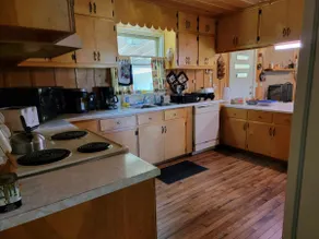 Ranch Style Cypress House with a View and Catch-N-Release Fishing - Image 4