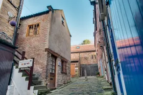 The Cow House - In the heart of Whitby - Image 5
