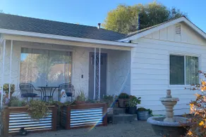 Our Little Farmhouse (1-2 Guests) - Image 2