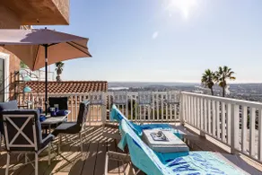 Beautiful San Diego Views, Private Deck, Pool,  Sleeps 9 - Image 2