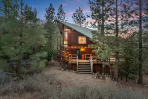 Enchanted Forest A-Frame, Sauna, Hiking, Stars! - Image 2
