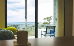 Overlooking the beautiful sea and morning sun on the east coast | Free rental car (Delica D5) | Max 4 guests | BBQ available - Image 5