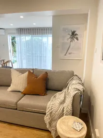 Island Cove Beach Getaway - Image 5