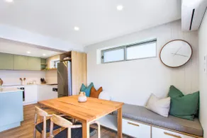 Island Cove Beach Getaway - Image 4