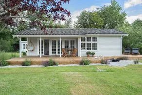 Luxury cottage with spa 250m from the sea - Image 3